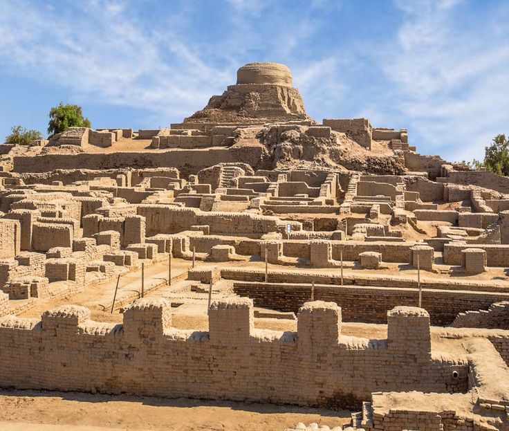 Gandhara Buddhist Civilization & Taxila - Taxila, Swat & Peshawar Tour