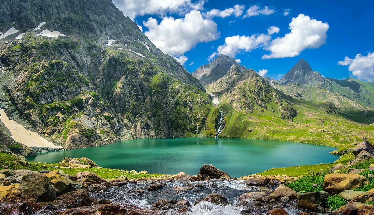 Kharfaq Lake Trek - Khaplu, Baltistan Tour
