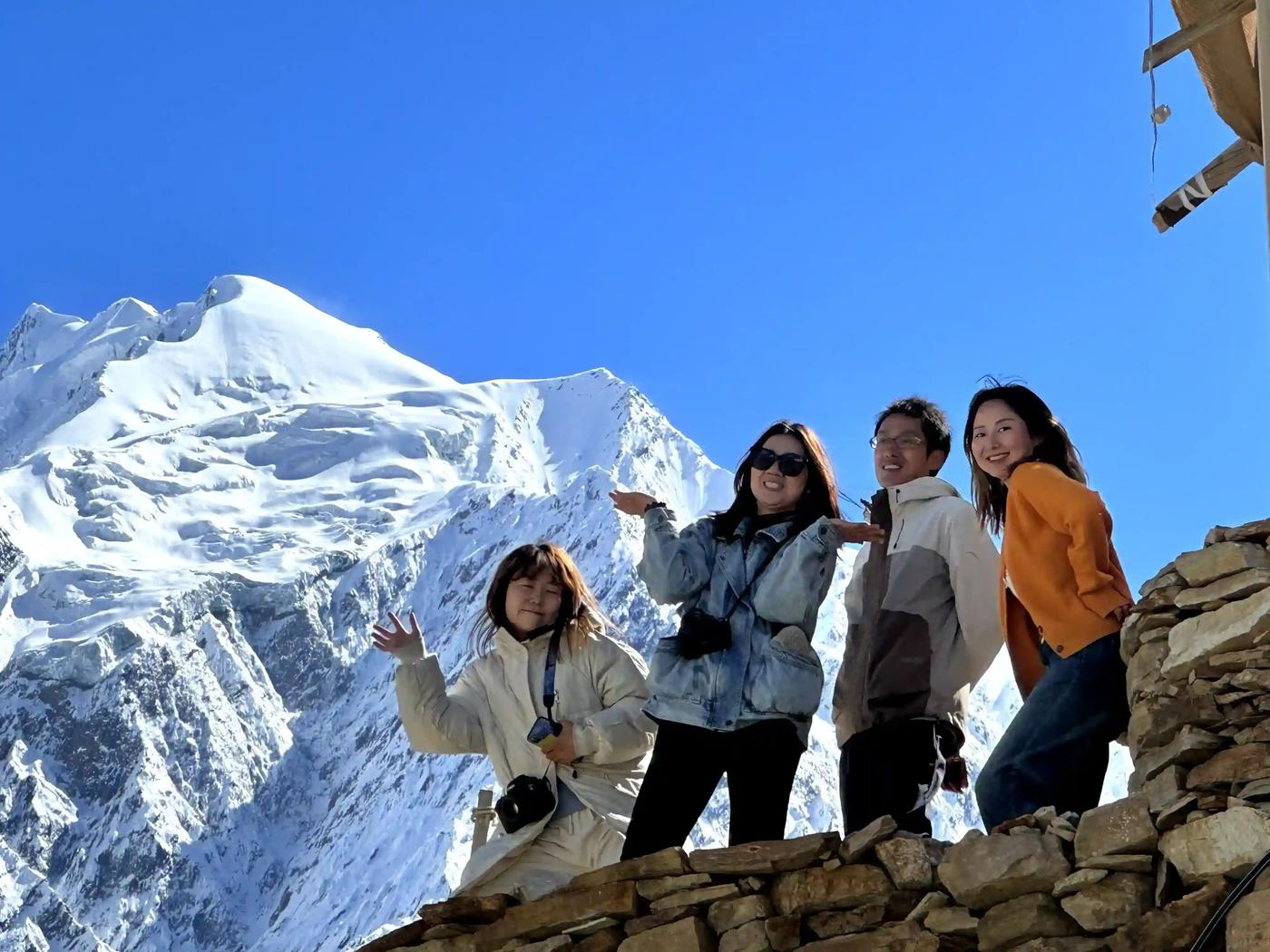 Old Hunza Adventures expedition photo 47 — Pakistan Karakoram mountains, treks and culture