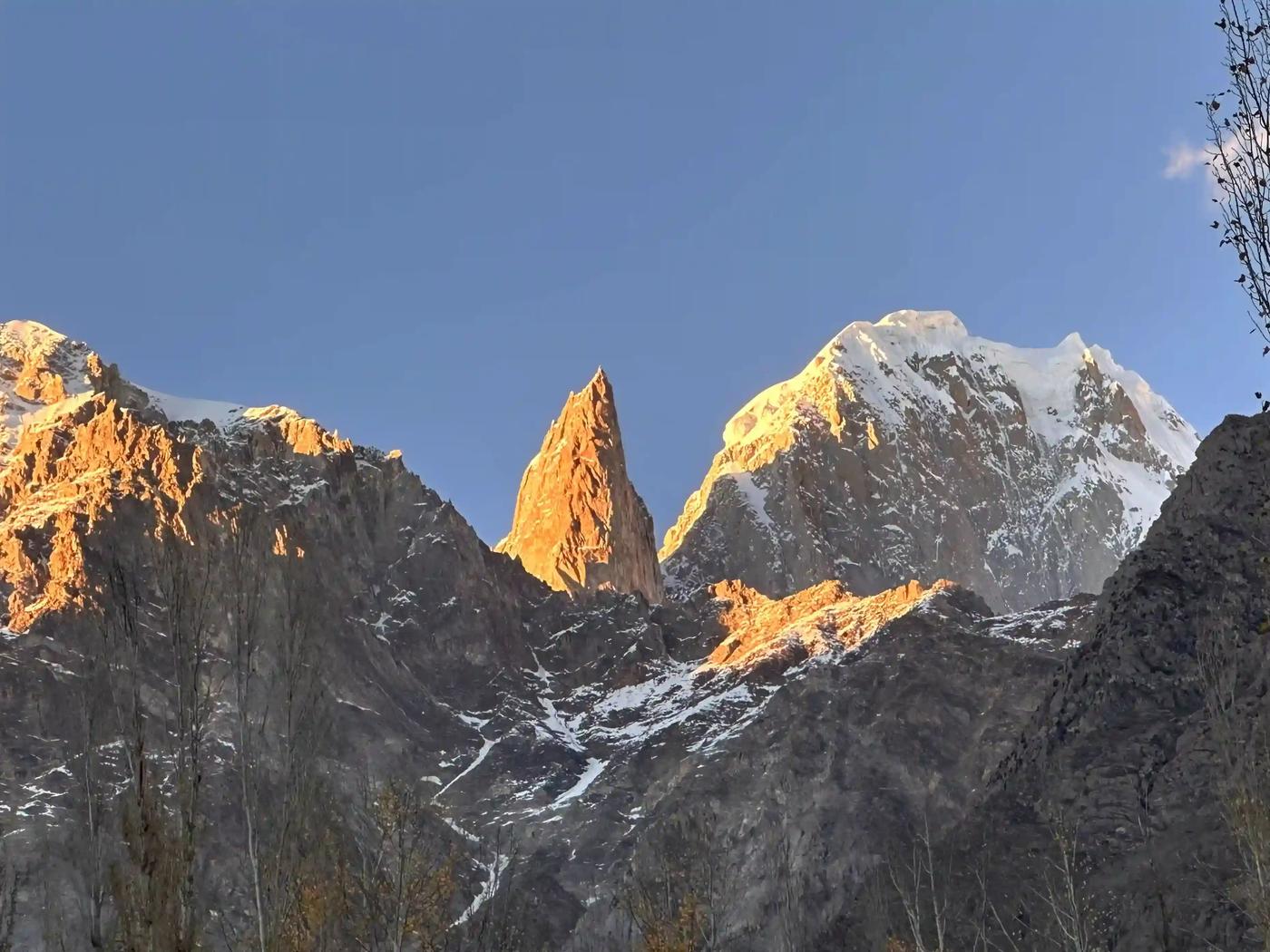 Old Hunza Adventures expedition photo 113 — Pakistan Karakoram mountains, treks and culture